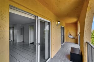 4801 NW 7th St, Miami, FL 33126, Sold 07/03/25