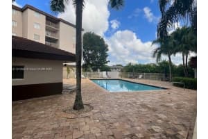 15221 Sw 80th St 201 Miami, FL 33193 - MLS#A11810569