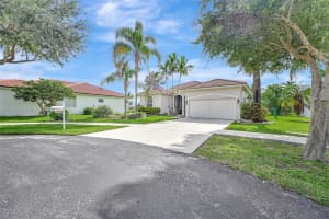 2775 Dunwoodie Pl, Homestead, FL 33035, Sold 08/29/25