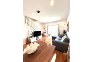5670 NW 116th Ave 212, Doral, FL 33178 Sold 10/10/25