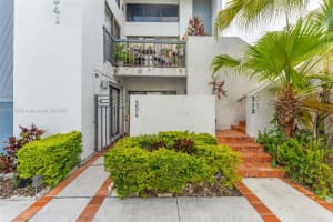 8341 SW 157th Ave APT 304, Miami, FL 33193, Sold 08/08/25