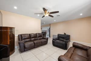 5808 Polk St Hollywood, FL 33021 - MLS#A11810594