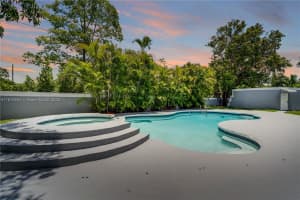 7201 SW 84th Pl, Miami, FL 33143, Sold 08/04/25