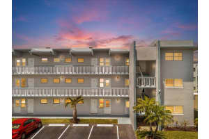 2200 Park Ln 109, Hollywood