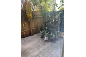 807 W Oakland Park Blvd APT G1, Wilton Manors, FL 33311, - MLS#A11810696