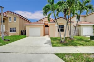 7325 Flores Way, Margate