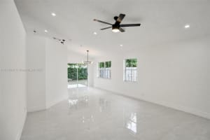 7325 Flores Way Margate, FL 33063 - MLS#A11810697