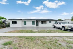 25520 SW 127th Ave, Homestead, FL 33032, - MLS#A11810701