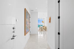 725 NE 22nd St, Miami, FL 33137, - MLS#A11810775