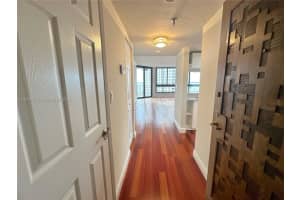 520 Brickell Key Dr A811 Miami, FL 33131 - MLS#A11810827