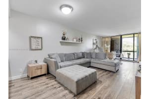 8411 Forest Hills Dr, Coral Springs, FL 33065, Sold 07/08/25
