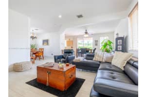 1030 Bamboo Ln Weston, FL 33327 - MLS#A11810932