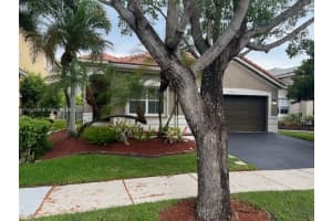 1020 Silktree Ln, Weston, FL 33327, - MLS#A11810939