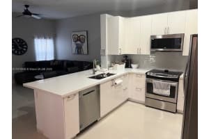 1020 Silktree Ln, Weston, FL 33327, - MLS#A11810939