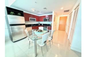 253 NE 2nd St 625, Miami, FL 33132 - MLS#A11811048