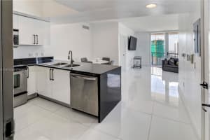 1750 N Bayshore Dr 5214 Miami, FL 33132 - MLS#A11811053