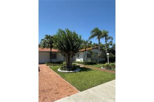 8701 SW 80th St, Miami, FL 33173, Sold 08/29/25