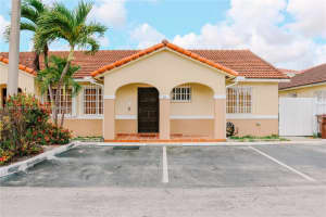 7191 W 24th Ave 31-ph7, Hialeah