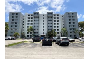 9143 Sw 77th Ave B406, Miami