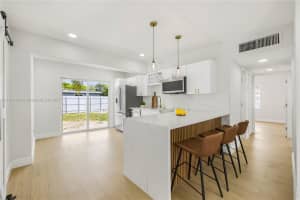 2545 Nw 159th Ter, Miami Gardens