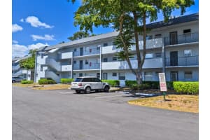 8401 Lagos De Campo Blvd #210v, Tamarac, FL 33321, - MLS#A11811158