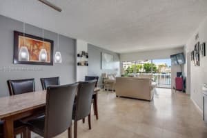 2455 Flamingo Dr 201 Miami Beach, FL 33140 - MLS#A11811200