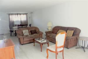 9520 S Hollybrook Lake Dr APT 205, Pembroke Pines, FL 33025, - MLS#A11811219