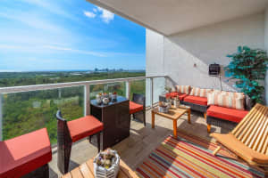 15051 Royal Oaks Ln APT 2101, North Miami, FL 33181, Sold 08/01/25
