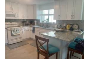 11711 SW 13th St, Miami, FL 33184, Sold 07/21/25