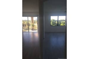 8290 Lake Dr APT 527, Doral, FL 33166, - MLS#A11811261
