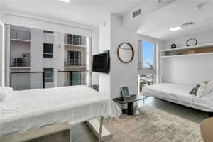 227 NE 2nd St, Miami, FL 33132, Sold 07/16/25