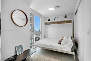227 NE 2nd St, Miami, FL 33132, Sold 07/16/25