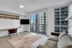 227 NE 2nd St, Miami, FL 33132, Sold 07/08/25