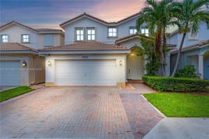 8753 SW 3rd Ln, Miami, FL 33174, Sold 09/03/25