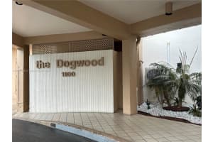 1100 Nw Saint Charles Pl 411, Pembroke Pines