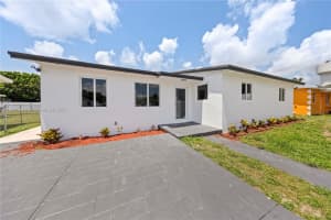 651 Nw 9th St, Homestead