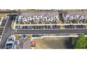 817 Ne 211th St, Miami