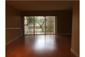 9365 Fontainebleau Blvd APT E225, Miami, FL 33172, Sold 08/01/25