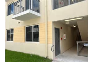 1010 SW 69th Ave #104, Miami, FL 33144, - MLS#A11811543