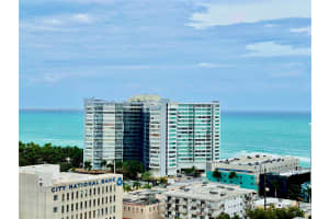 401 69th St APT 405, Miami Beach, FL 33141, - MLS#A11811616