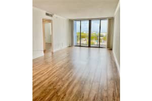 401 69th St APT 405, Miami Beach, FL 33141, - MLS#A11811616