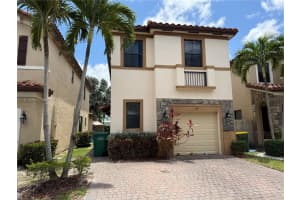 157 Ne 37th Pl, Homestead