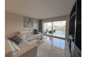 2097 S Ocean Dr APT 302, Hallandale Beach, FL 33009, - MLS#A11811701