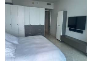 100 South Pointe Dr, Miami Beach, FL 33139, Sold 05/29/25