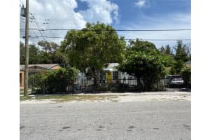 151 Nw 64th St, Miami