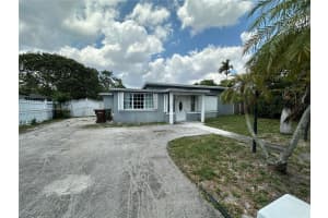 315 W 44th St, Hialeah, FL 33012, Sold 07/23/25