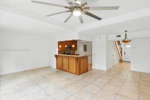 4225 NW 76th Ave, Hollywood, FL 33024, - MLS#A11811873