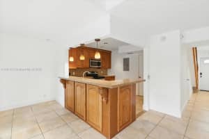 4225 NW 76th Ave, Hollywood, FL 33024, - MLS#A11811873