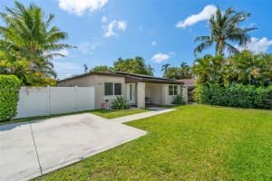 17491 NE 19th Ave, North Miami Beach, FL 33162, Sold 08/04/25