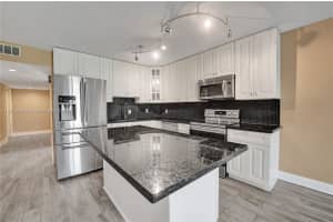 304 Racquet Club Rd, Weston, FL 33326, Sold 07/21/25